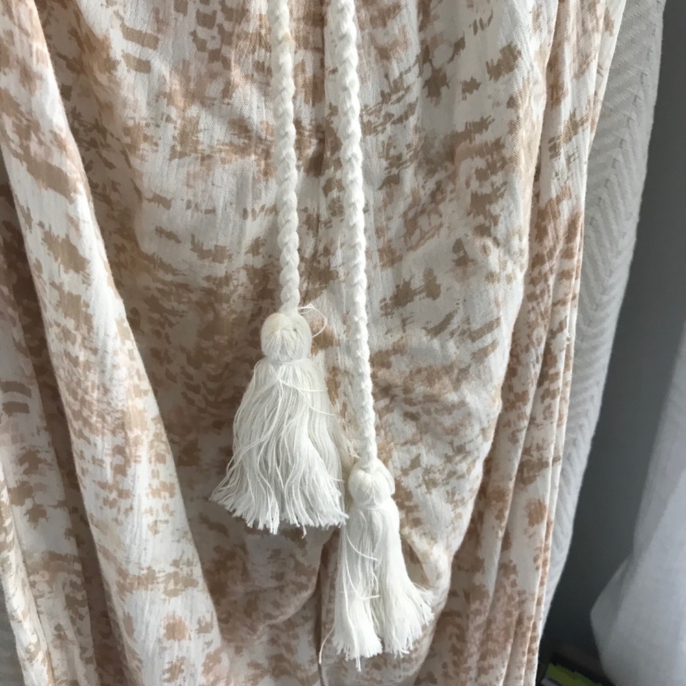 Skylar + Madison open back jumpsuit - Picture 6 of 7